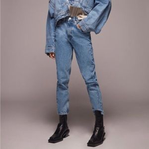 ZARA Mom Fit Jeans
